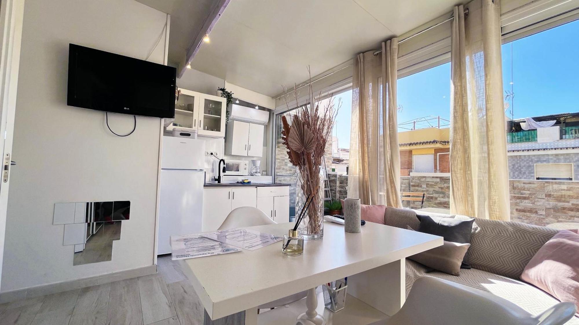 Apartamento A 5 Minutos De La Playa Con Terraza En Málaga Exterior foto